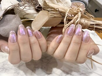 ネイルサロン レインボー(Nail Salon Rainbow)の写真/ケアマイスターによる丁寧ケア&高い技術力による抜群のモチ!【選べる定額¥5500～/ワンカラー,グラデ¥4400】