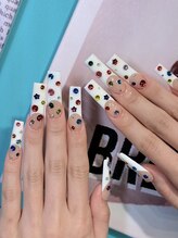 クレイジーネイルズアンドアイ(CRAZY NAIL'S&EYE)/【ロングスカルプ】海外フレンチ