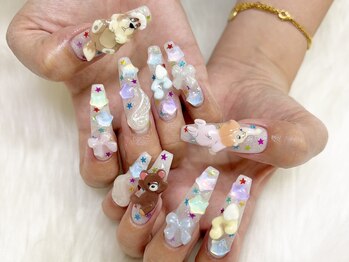 プリュム(Plume)の写真/デザイン力に自信あり!どんなデザインもお任せ下さい◎あなたのやりたいを叶えるネイルサロン★