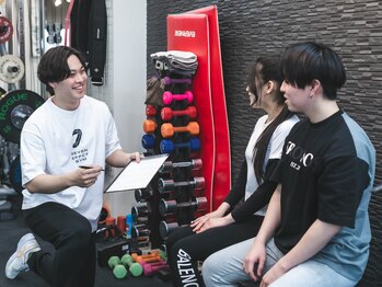 セブンエフェクトジム(SEVEN EFFECT GYM)の写真/友達・カップルで利用もOK♪日常を忘れ、楽しくリフレッシュできる極上リラク空間へ！