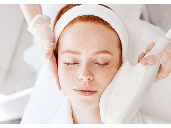 韓国skin management【マルグム】毛穴洗浄/ダクトピール/美容脱毛【9/1 OPEN (予定)】の写真/古い角質や産毛を取り除きお化粧ノリup&ワントーン明るい肌に★自己処理が面倒な部分はプロにお任せ!