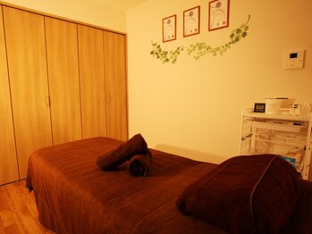 プティ シャンブル(petit chambre)/内観