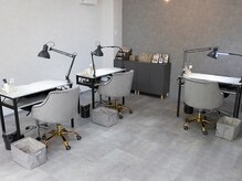 アンドットネイルズ(UN.nails)/サロン内