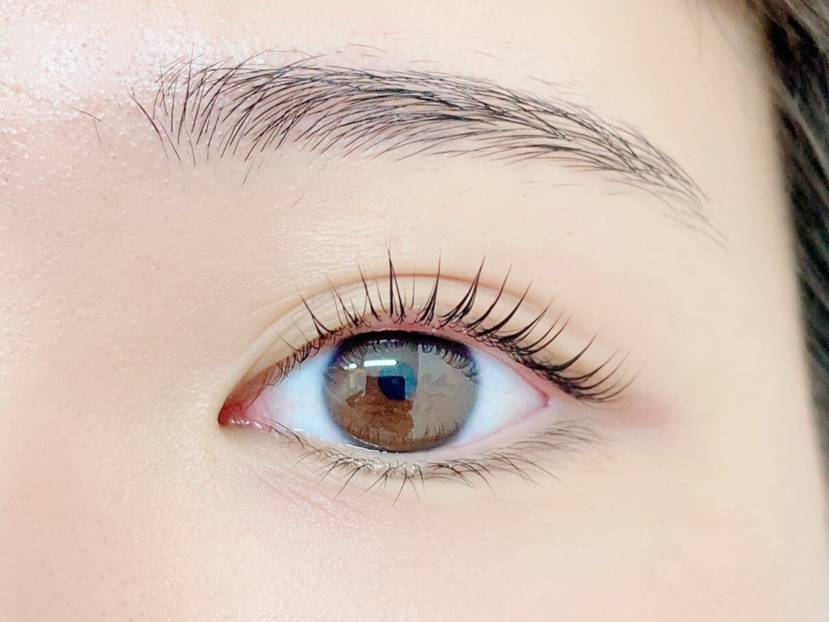 【まつ毛パーマ＊リピ-タ-様】パリジェンヌラッシュ　ケアトリートメント込　