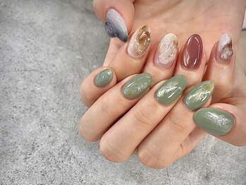 ネイル マックスケリー 大阪梅田(MAXKELLY)/ＨＡＮＤ90分アート☆ピスタチオ