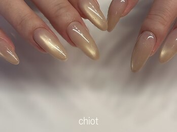 シオ(chiot)の写真/《初回/1か月以内当店施術は付け替え無料で通いやすさ◎》自爪ケアにこだわり4Wが当たり前でモチが良い♪