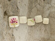 モモネイル(MOMO nail)/フラワーネイル