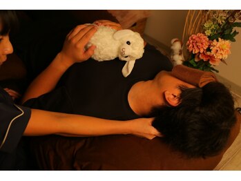 癒し～ぷ 熊谷店/＊後頭部のツボ押し