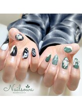 ソワ(sowa)/アートで魅せる個性派ネイル