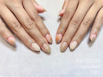 フミ(FMI)/シンプルネイル