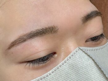 アングゥ ウル(ungu ul)の写真/まゆパーマと言えばハリウッドブロウリフト！Wax脱毛込みで初回¥6600！一度始めたらやめられない♪