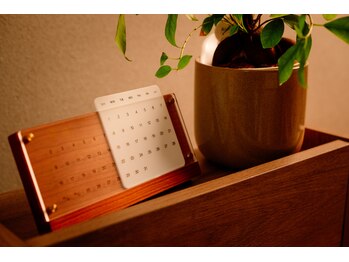 ルーツクルール(Roots Couleur)/木のぬくもりがホッとする時間に