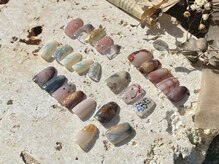 ブリスネイル 名護店(Bliss.nail)/４種のサンプル(各27種類)