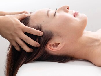 エヴァーグレース 横浜店/ヘッド&美顔＞ヘッドスパ