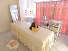 ロザリア(ROSALIA)/可愛らしい施術ルーム♪