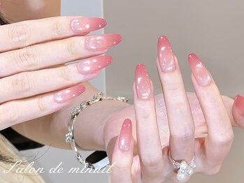 サロン ド ミニュイ(Salon de Minuit)/ちゅるん透明感ネイル