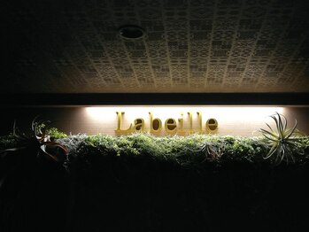ラベイユ(Labeille)/*　カウンター　*