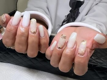 ネイル エヌ アンド ティー(NAIL N&T)の写真/【おしゃれは手元から】周りを気にせずお過ごしいただけます♪お客様に合ったデザインのご提案も可能★