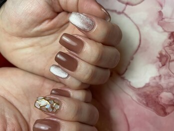 ネイル ソワレ(Nail Soiree)