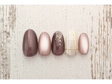 シキ 平塚(shiki)/ニュアンスネイル ￥6800