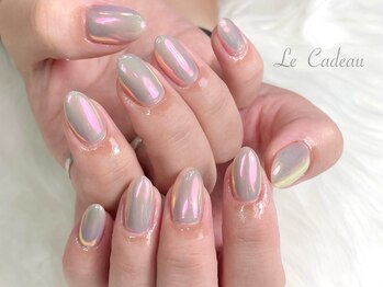ルカドゥー(Le Cadeau)/ミラーネイル