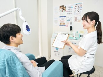 ホワイトニングカフェ 志木店の写真/【安い・早い・痛みが少ない♪】志木駅より徒歩1分！食事制限がないセルフホワイトニング★