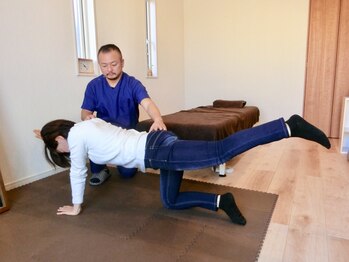 全身歪み調整 つなぎ/セルフエクササイズの指導