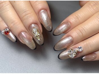 ラフィーナ(RAFFINA)/大人上品＆きらきらパーツ