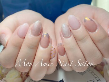 モン アミ(MON AMIE)/持ち込みアート