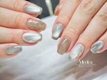 ミーディア(Medea)/