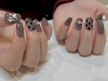 ガレリア エレガンテ 栄店(GALLARIA Elegante)/ハートがかわいい透け感ブラック