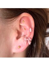 アイブロウドット 京都(iBORW.)/大流行耳つぼジュエリー！