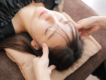 小林整骨院 梅屋敷の写真/【小顔矯正】スッキリ小顔へ！触れたくなる輪郭美