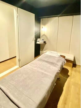 モーム 立町店(mo-mu)の写真/大町西公園駅から徒歩5分!慢性的なつらさを優しくほぐす丁寧な施術で心も身体も癒される贅沢なひとときを