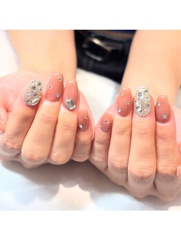 ビオールイースト(Be All east)/持ち込みシンプルアート