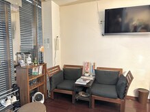 ブレント 渡辺通 薬院(Blent.)/玄関横の待合スペース