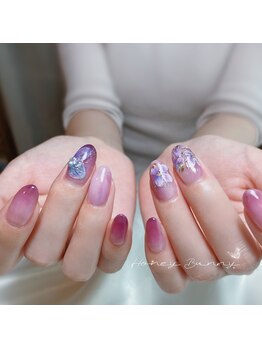 ハニーバニー(HoneyBunny)の写真/大人女性の為のネイルサロン♪魅力的なお手元に彩る、シンプルでかわいいデザインをご用意しております！