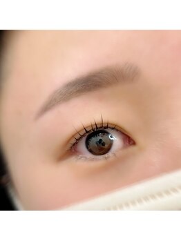 アイル(I'll)/眉毛とまつ毛がキレイだ‥