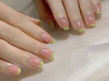 ダークハニー 池袋店(Dark Honey)/ライムグリーンフレンチネイル