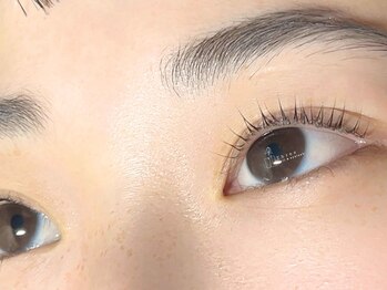 ネイルアンドまつげエクステ専門サロン スリー(THREE)/Uカールデザイン