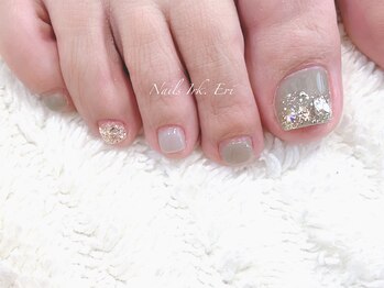 ネイルズ イルク(Nails Irk)/埋め尽くし