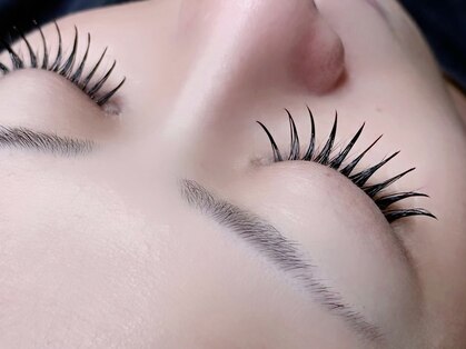 グラース(GRACE)の写真