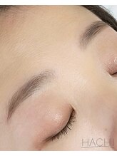 ハチ(HACHI)/眉スタイリング