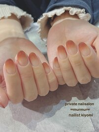 グラデーションネイル