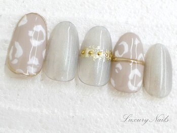 ラグジュアリー ネイルズ(Luxury Nails)/ヒョウ柄◇ミラーNail