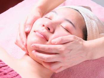 ビューティサロン キヨの部屋(beauty salon)/小顔フェイシャルグラヴィティ