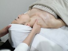 サロンドシー(SALON DE C)の雰囲気（口コミでも好評いただくデコルテ・背中・首のマッサージ付き）