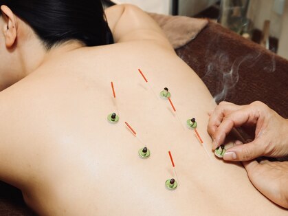 ティルナノーグイリニ(Tir Na Nog-EIRINI)の写真