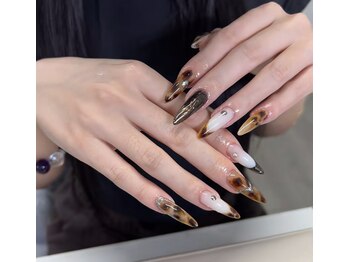 バイムーンサロン(By Moon Salon)/