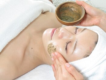 エムラボ 新宿店(M LABO)の写真/一生に一度の大切な日を迎えるあなたに…♪洗練された美を手に入れる為、私達が全力でサポートいたします！